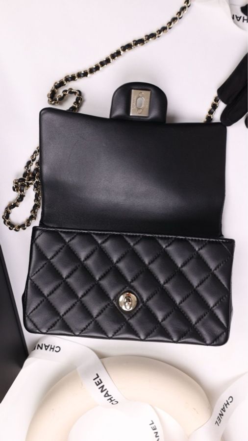 Chanel 24P黑金cf mini handle单肩包-6