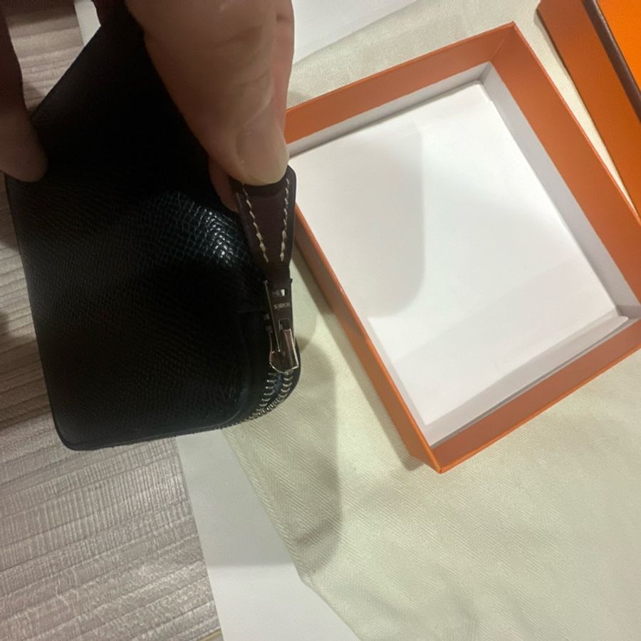 Hermes經典黑色絲巾零錢拉鍊皮夾-16