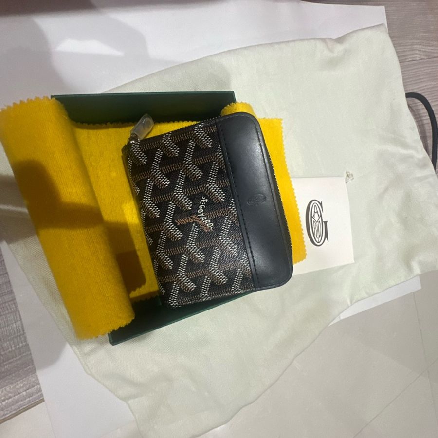 Goyard黑色拉鍊皮夾9新-0