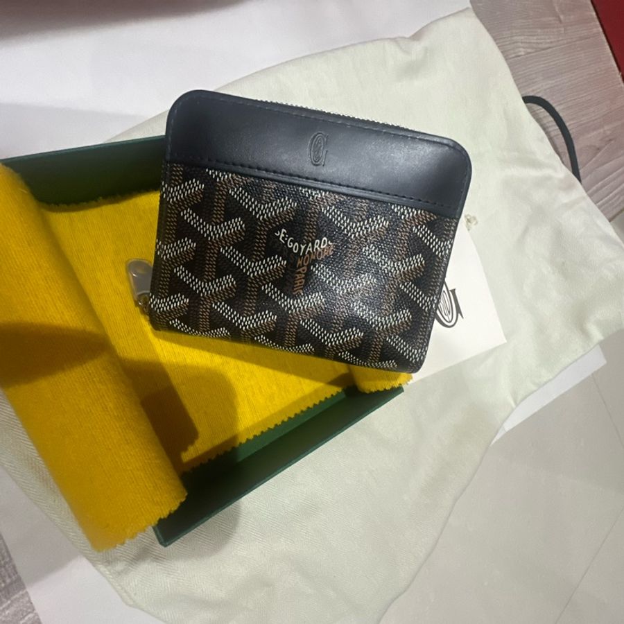 Goyard黑色拉鍊皮夾9新-1