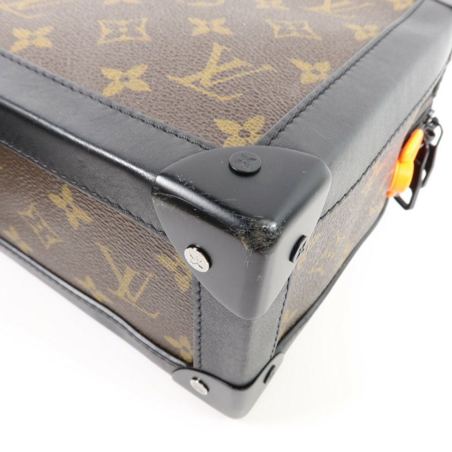 LOUIS VUITTON Monogram Soft Trunk肩背袋-9
