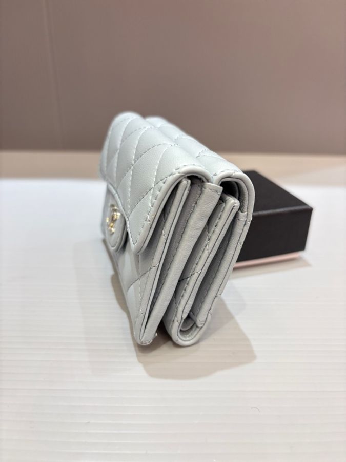 近新 Chanel 新款 藍灰色 三折式短夾(晶片款)-7
