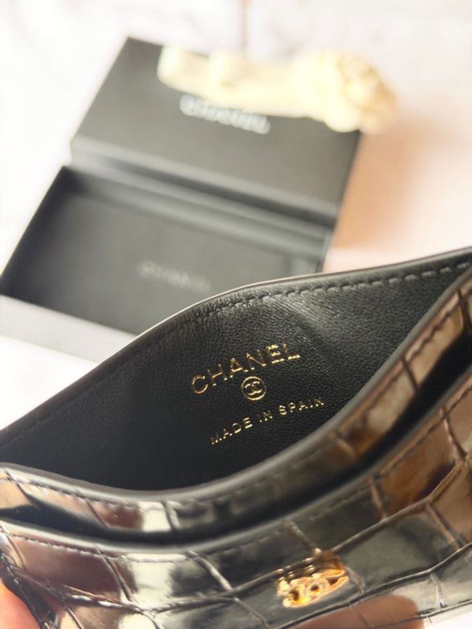 Chanel 新款 熱門爆款 黑色鱷魚壓紋 卡夾-5
