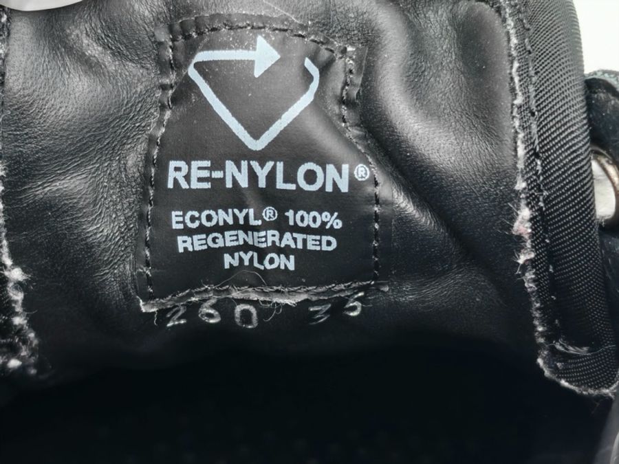PRADA普拉達 Re-Nylon Double Wheel 華達呢 輕便圓頭 低幫 時尚板鞋 女款 黑色 35碼-4