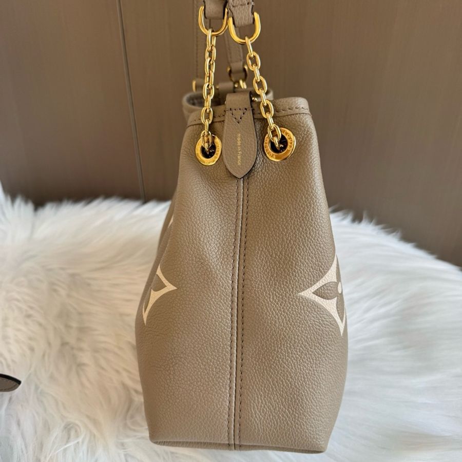 路易威登/Louis Vuitton Bundle 大象灰壓紋軟牛皮革 手提包單肩包斜挎包 金扣-5