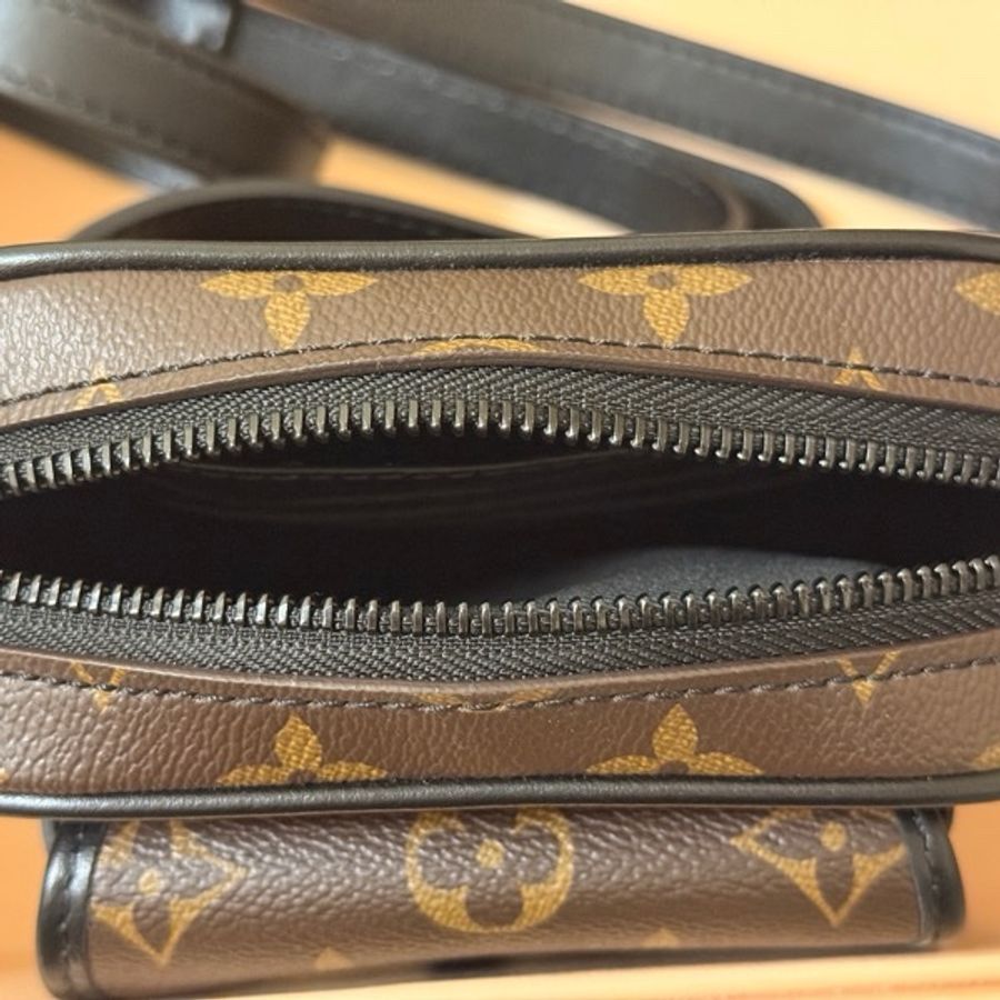 《近全新》Louis Vuitton Deauville Mini (M45528)-2