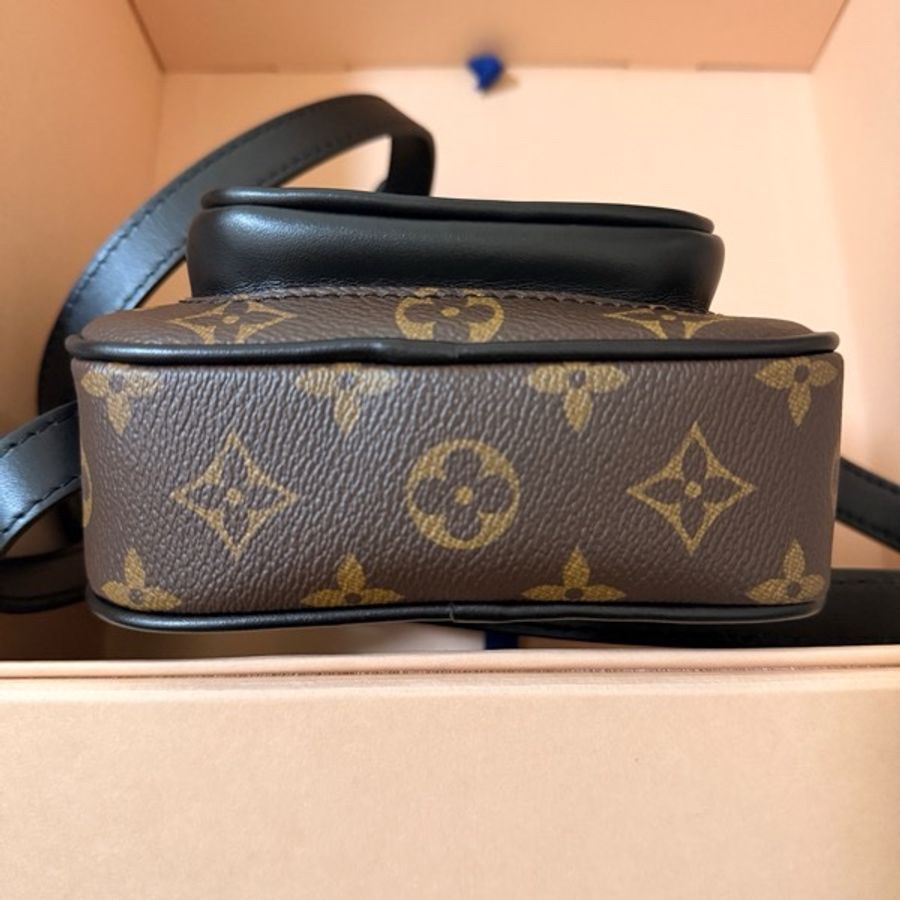 《近全新》Louis Vuitton Deauville Mini (M45528)-4