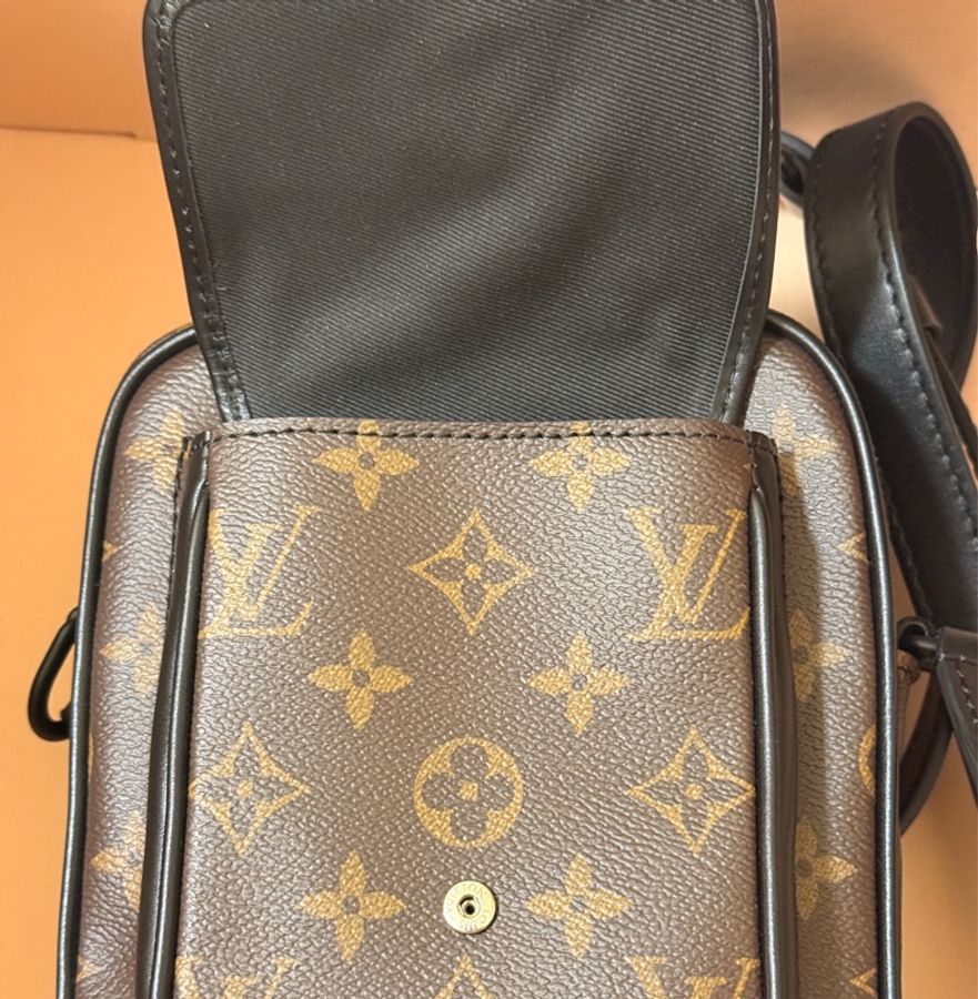《近全新》Louis Vuitton Deauville Mini (M45528)-5