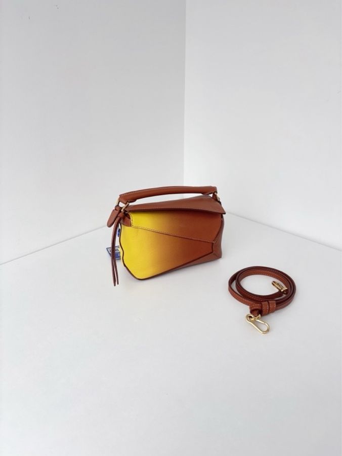 ✨Loewe羅意威|新款漸變色mini Puzzle幾何包|98新-2