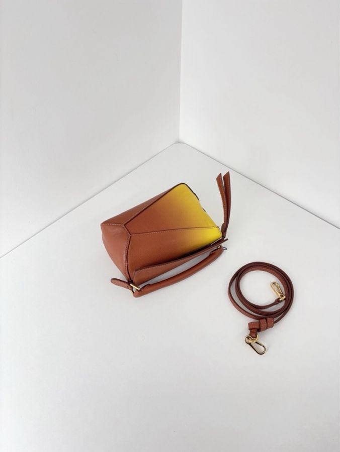 ✨Loewe羅意威|新款漸變色mini Puzzle幾何包|98新-5