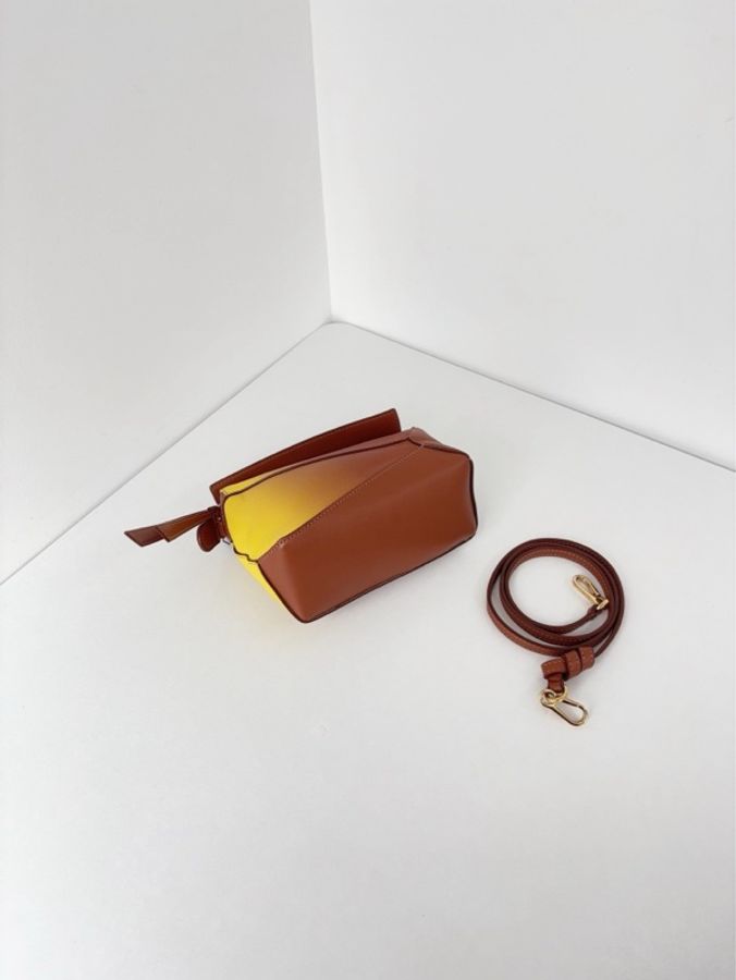 ✨Loewe羅意威|新款漸變色mini Puzzle幾何包|98新-7