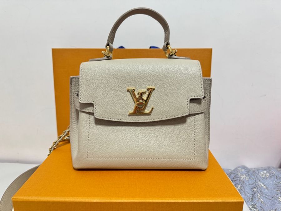 LV Lockme ever mini 奶茶色-1