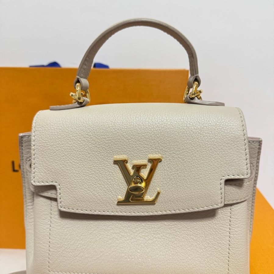 LV Lockme ever mini 奶茶色-10