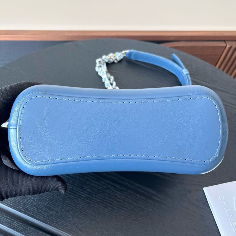 Chanel香奈兒20P藍色牛仔丹寧流浪包 小號-4