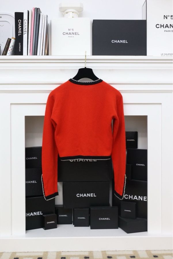 Chanel 94年红色针织花瓣滚边开衫外套短袖半裙三件套套装-1