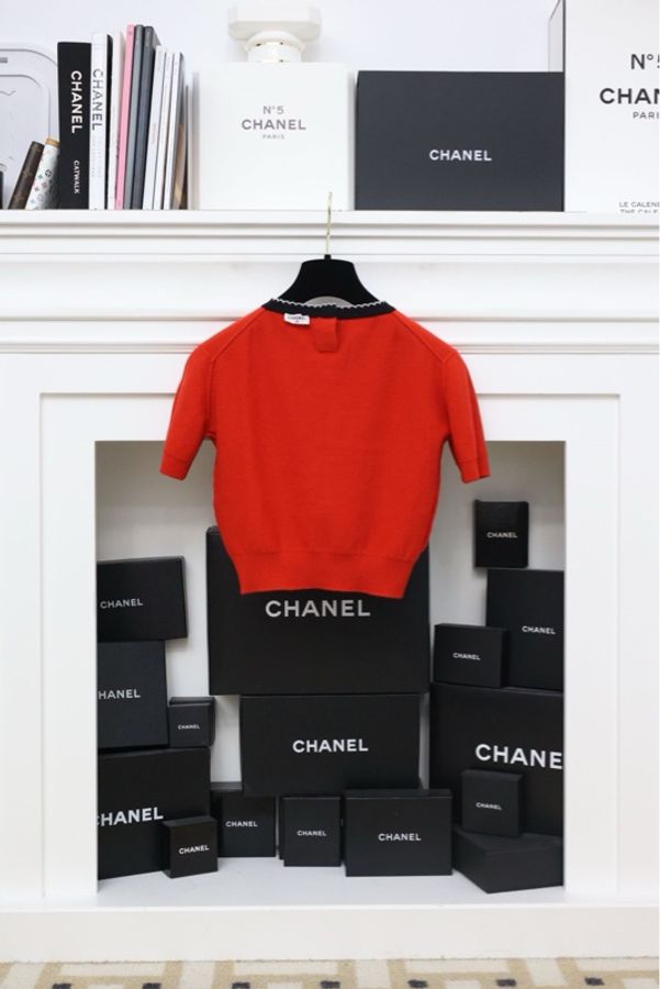 Chanel 94年红色针织花瓣滚边开衫外套短袖半裙三件套套装-31