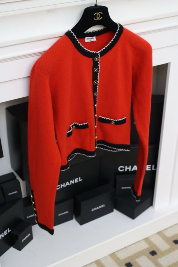 Chanel 94年红色针织花瓣滚边开衫外套短袖半裙三件套套装-39