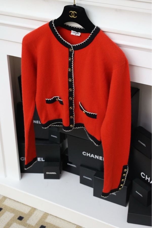 Chanel 94年红色针织花瓣滚边开衫外套短袖半裙三件套套装-43