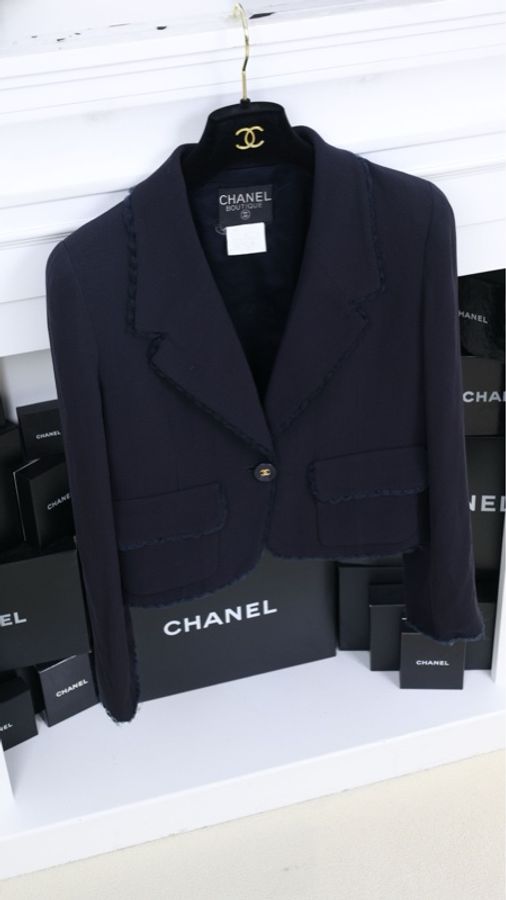 Chanel 95年藏青色一粒扣两口袋外套-3