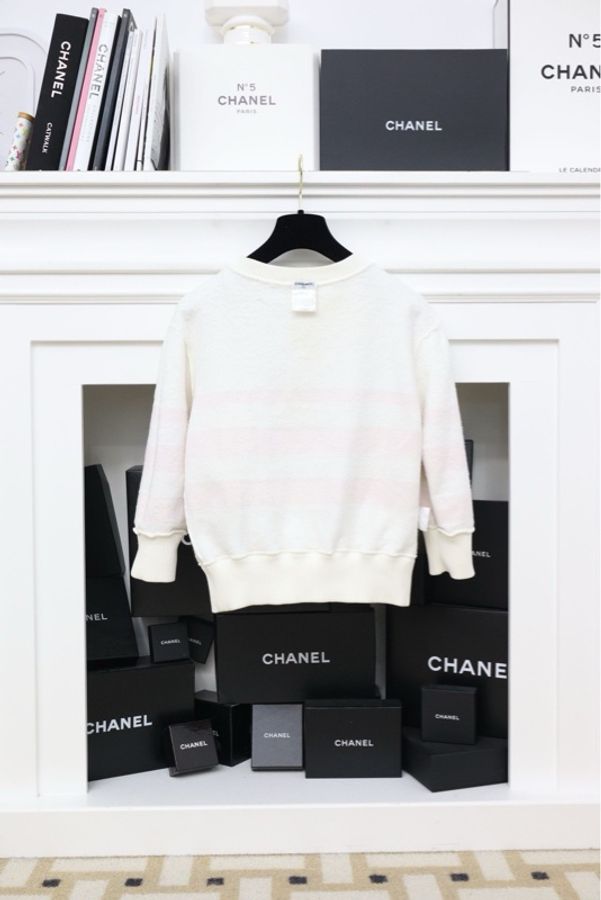 Chanel 01年秀款涂鸦人像套头卫衣FR42 23/2-2
