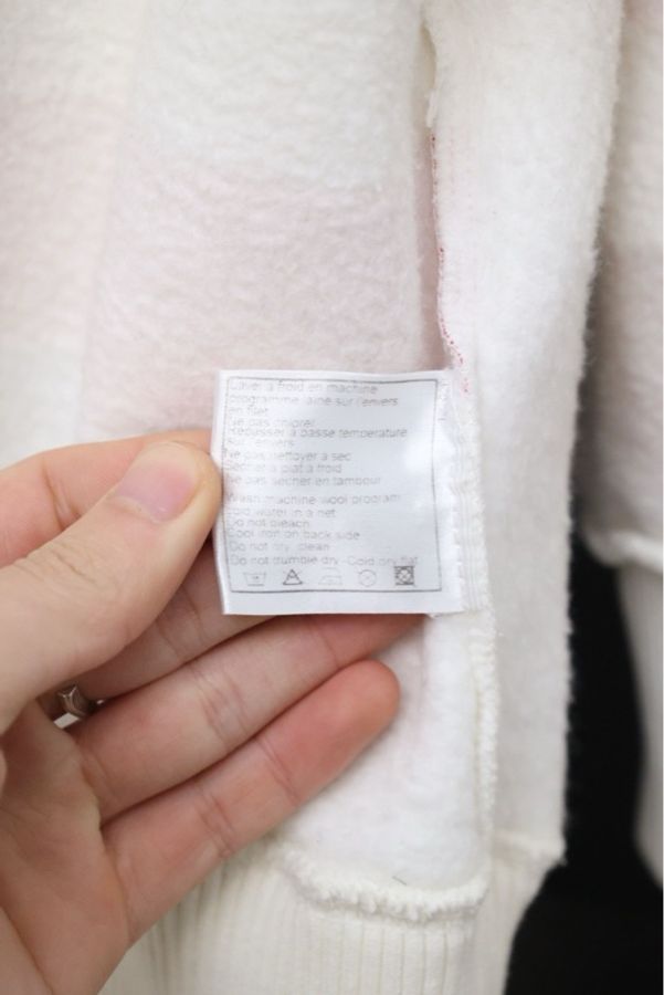 Chanel 01年秀款涂鸦人像套头卫衣FR42 23/2-13