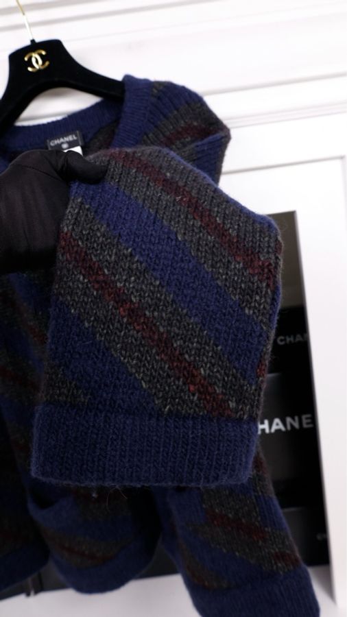 Chanel 12年斗篷秋冬蓝绿斜纹条纹琉璃扣一粒扣针织开衫-19