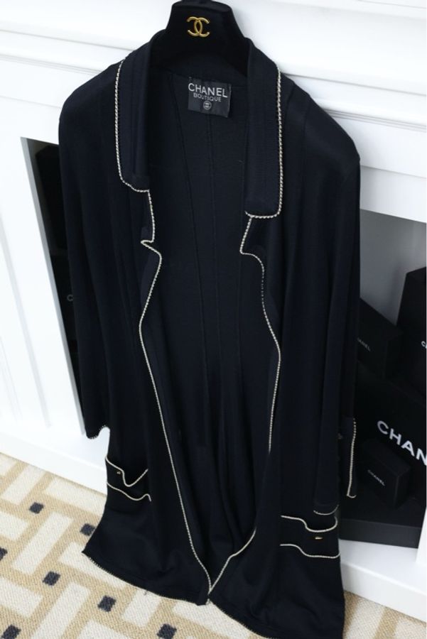 Chanel 白线滚边黑色长外套-4
