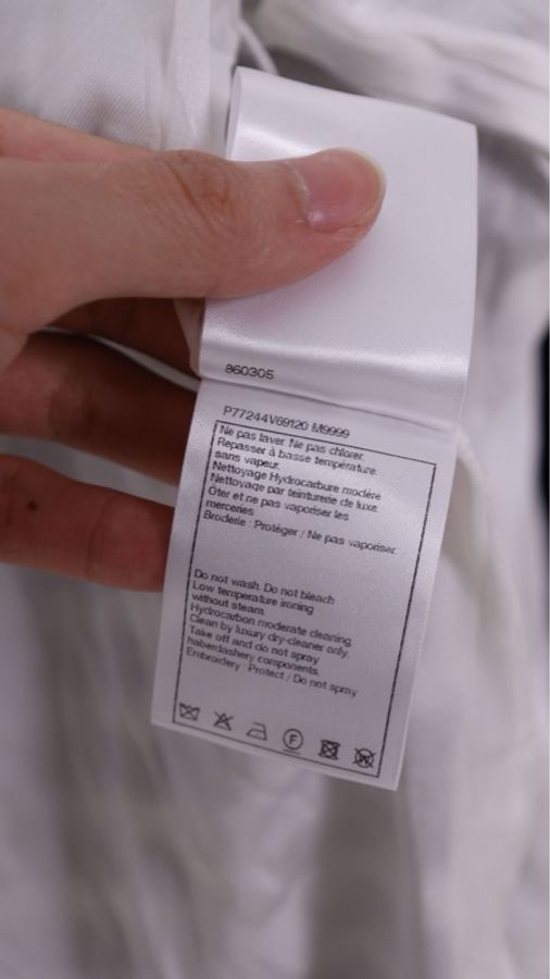 Chanel 24S秀款黑白波点拼接衬衫娃娃领花花钻扣长袖连衣裙外套领口可拆卸-17