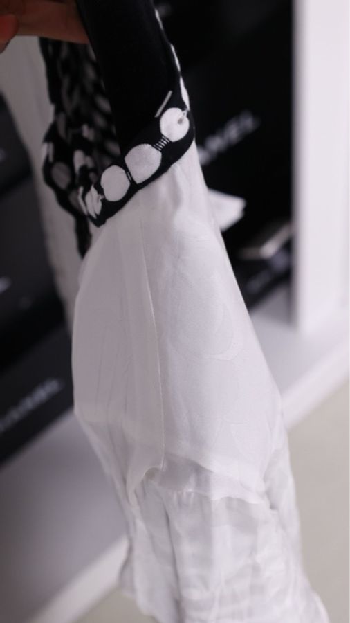Chanel 24S秀款黑白波点拼接衬衫娃娃领花花钻扣长袖连衣裙外套领口可拆卸-20