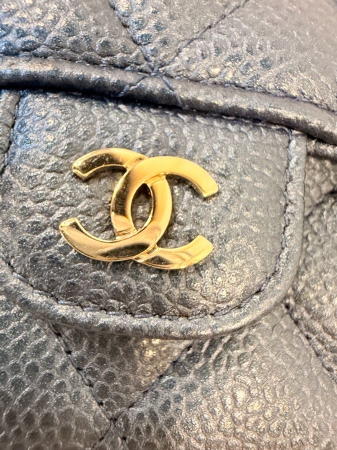 Chanel 珠光藍荔枝皮銀釦12卡下蓋長夾-22