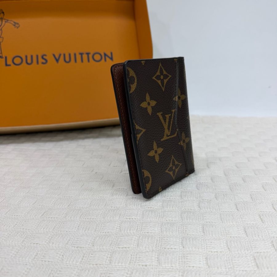 LV 直立式對開短夾-5
