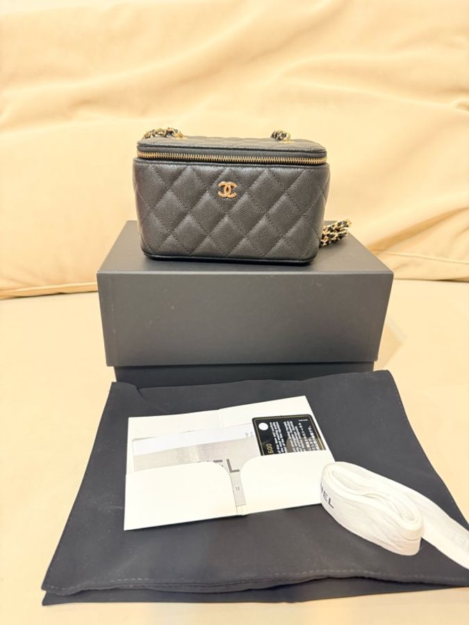 CHANEL 黑 金鍊 荔枝皮 方盒子 斜背-0