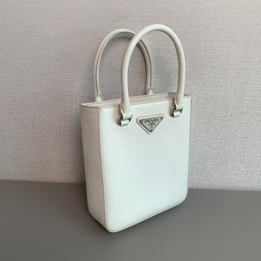 ✨Prada|三角標亮面漆皮托特手提包|98新-3