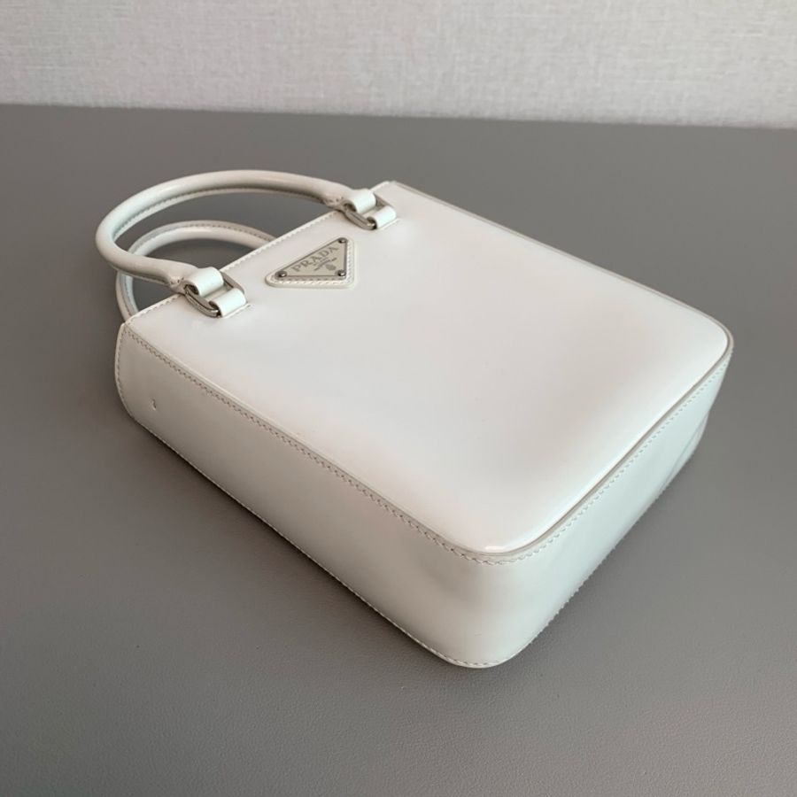 ✨Prada|三角標亮面漆皮托特手提包|98新-5