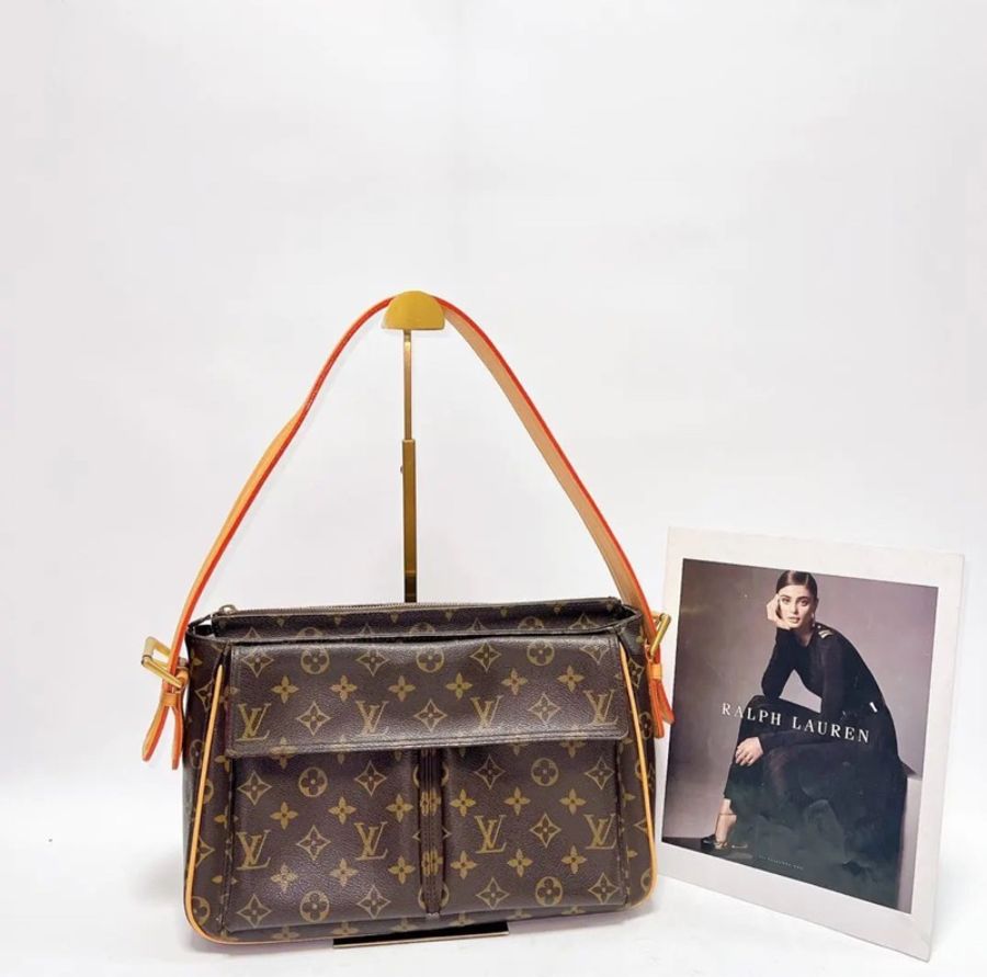 【誰背誰帥😎終於被我找到男女通吃的LV駱駝包😙】LV 中古駱駝包中號Viva Cite GM-3