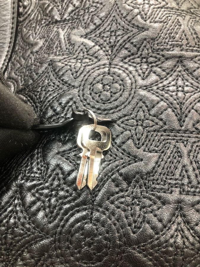 LV 路易威登 黑色全皮老花 手拎上肩包-25