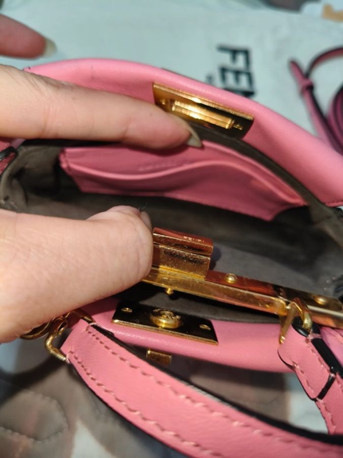 Fendi 粉色Micro peekaboo(附防塵袋) 手提肩背兩用包-10