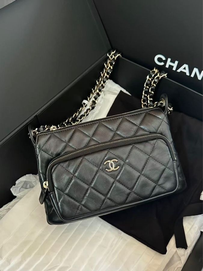 chanel香奈兒25c黑金鍊條相機單肩腋下包,尺寸:21*14*6cm,配件:塵袋-4