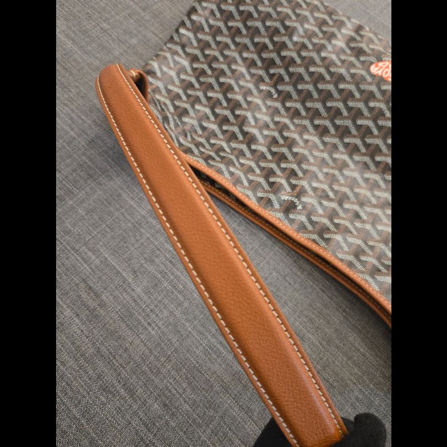 Goyard 愛心塗鴉 hobo 黑棕色 肩背包 雙面可以背 就像一次擁有兩顆包-7