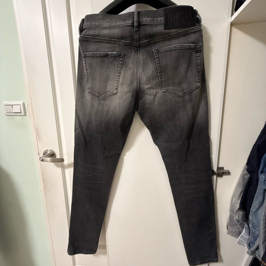 DIESEL牛仔褲(D-STRUKT JOGG)SLIM-3