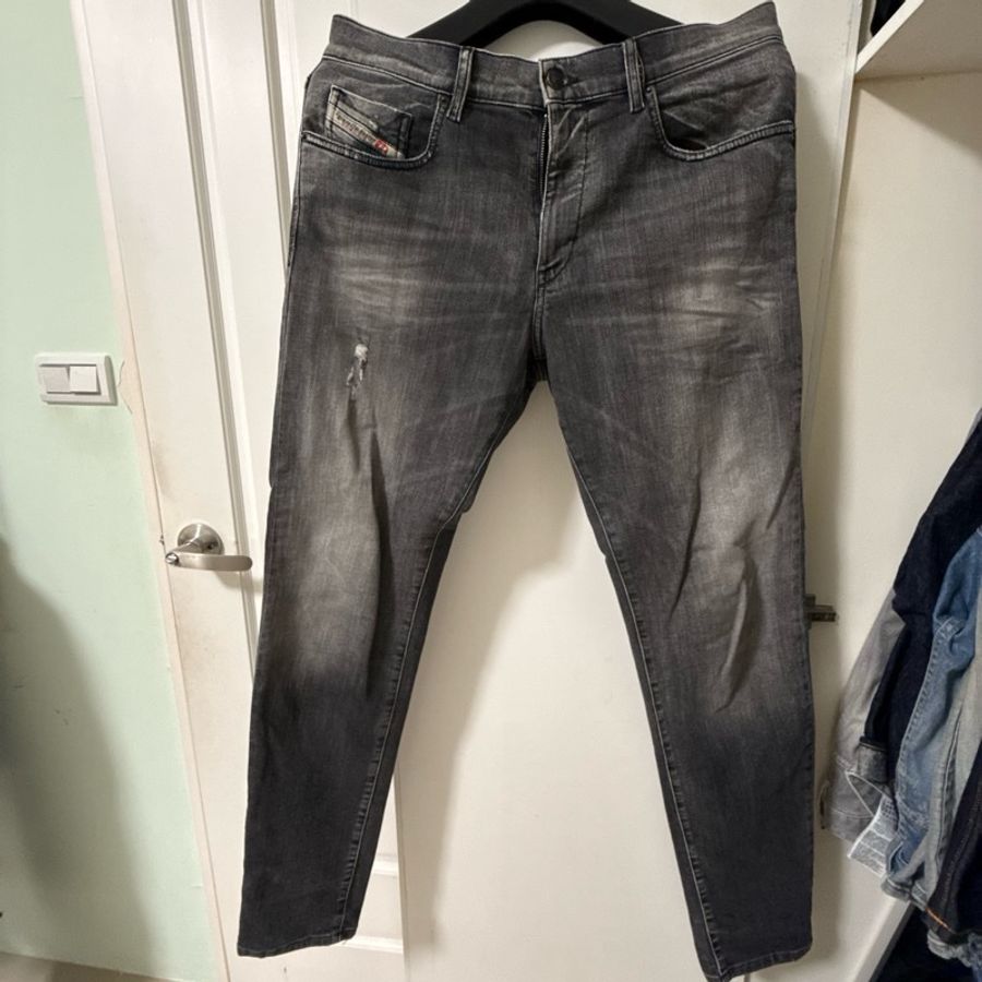 DIESEL牛仔褲(D-STRUKT JOGG)SLIM-7