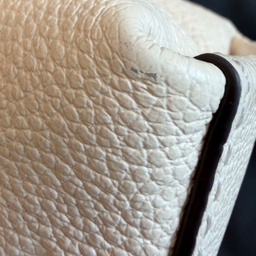Louis Vuitton 路易威登Madeleine Nano 奶白色壓紋牛皮手提包 附件:塵袋+鏈條-9
