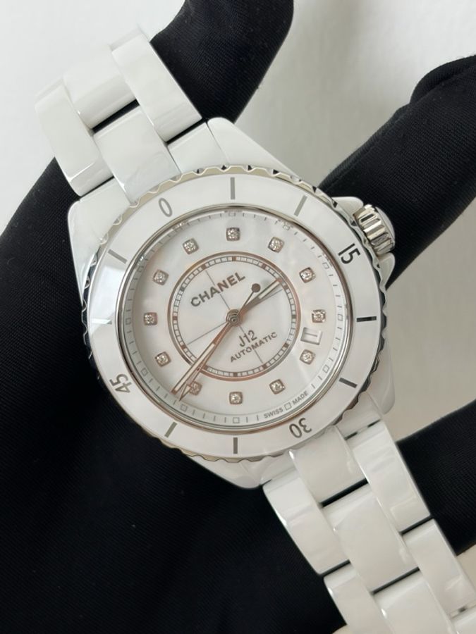 CHANEL 香奈兒J12系列H5705 .38表徑,12鑽 附件 保卡,盒-2