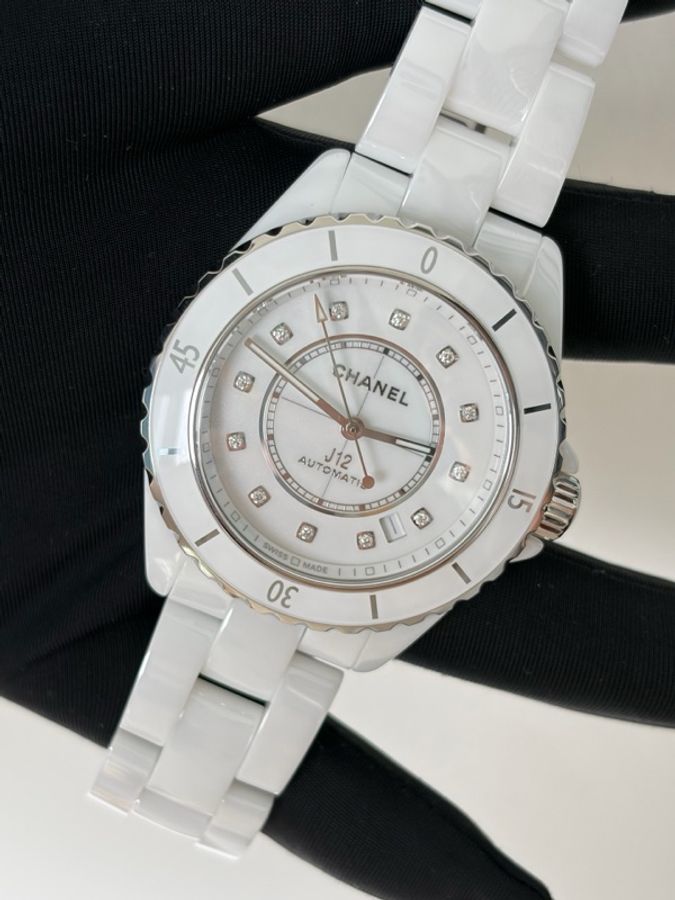 CHANEL 香奈兒J12系列H5705 .38表徑,12鑽 附件 保卡,盒-3