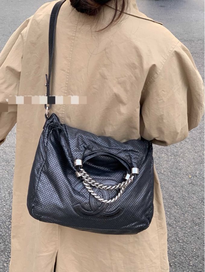 CHANEL 香奈兒 熔岩鏈鏤空托特 12開 底長44-7