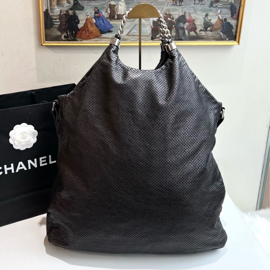 CHANEL 香奈兒 熔岩鏈鏤空托特 12開 底長44-8