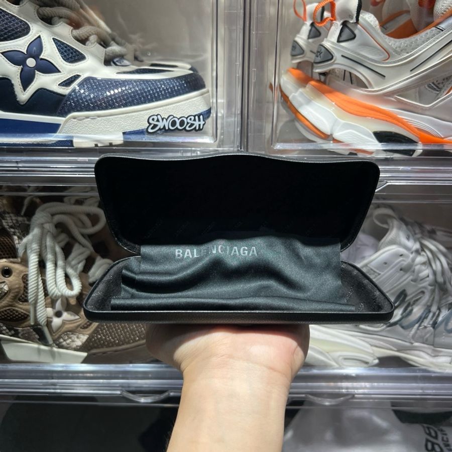 巴黎世家 雙B白色墨鏡-4