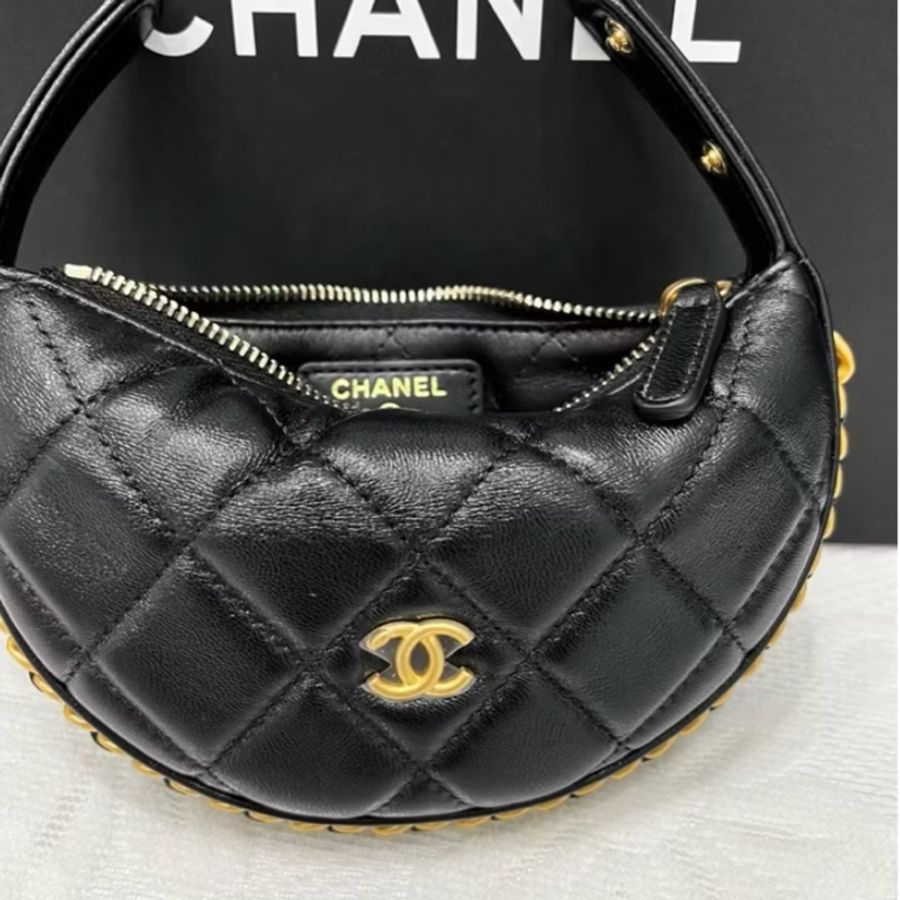 CHANEL 香奈兒《全新全配》呼拉圈零錢包 黑金羊皮|Hula Hoop 手環包|可放AirPods/車鑰匙|熱門限量款-18