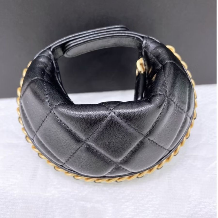 CHANEL 香奈兒《全新全配》呼拉圈零錢包 黑金羊皮|Hula Hoop 手環包|可放AirPods/車鑰匙|熱門限量款-33
