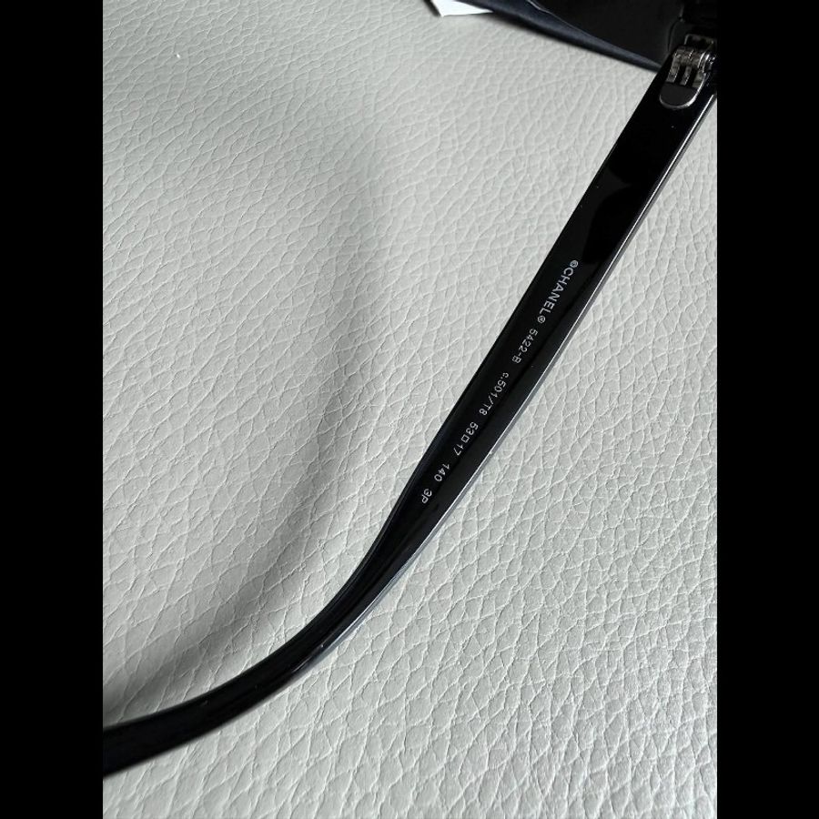 Chanel Logo鑲鑽字母黑色大框墨鏡-9